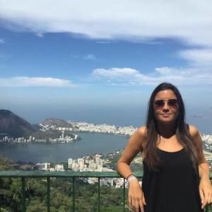 Meet your Posher, Nina